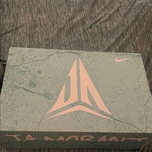 Nike Athletic Shoes - Green and Pink